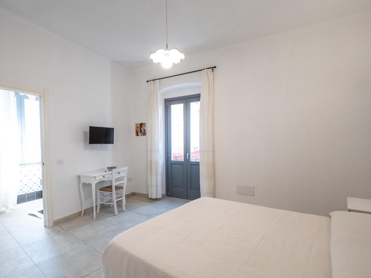 Affittacamere Solki SantʼAntìoco 外观 照片