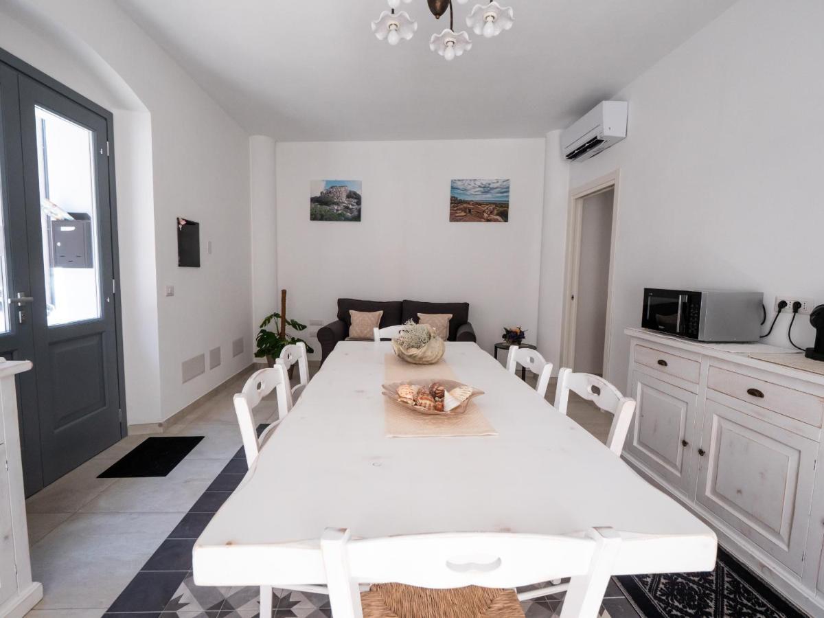 Affittacamere Solki SantʼAntìoco 外观 照片
